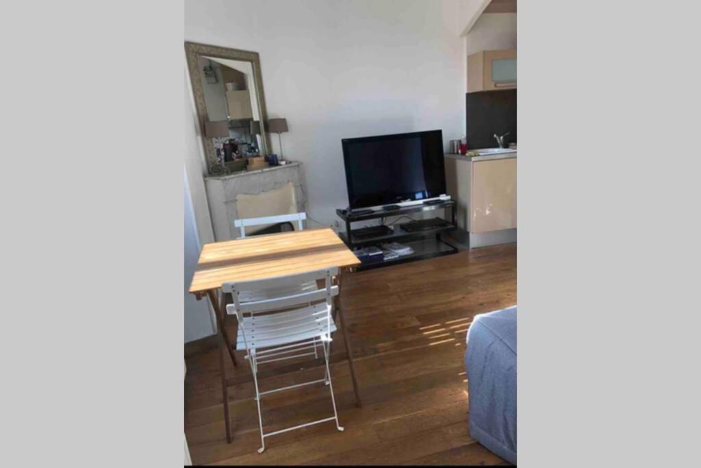 Bel Appartement Bien Place Au Coeur De คานส์ ภายนอก รูปภาพ